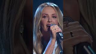 Carly Pearce Performs quotWhat He Didnt Doquot at the 15th ACM Honors [upl. by Franzoni]