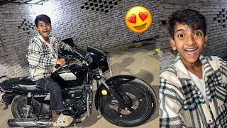 Zeeshan Splendor Bike Chalane Ke Liye Zid Kar Raha 😧 Ab Ky Kare [upl. by Naellij81]