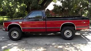 1988 S10 4x4 engine swapped [upl. by Anerol]