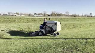 Grasshopper 725D ZT Lawn Mower [upl. by Feenah689]