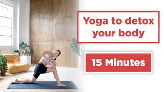 Detoxifying 15 Minute Vinyasa Yoga  Yoga with Leah MK [upl. by Hnahk]