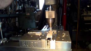 Wahlstrom chuck drilling chamfering and tapping 51618 [upl. by Ednarb]