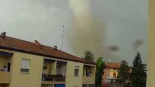 tornado castelfranco emilia mo [upl. by Mchenry]