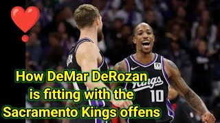 How DeMar DeRozan is fitting with the Sacramento Kings offense [upl. by Nomolas]