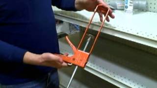 Best Caulking Gun  How to Pick a Caulk Gun  Tools For The Home [upl. by Einnod88]