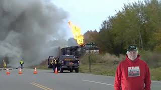 GP403 Pulls Scrap RR Tie Gondola Train 2 CSX Trains Meet Giant 2 Mile Long Trains  More Trains [upl. by Oirrad]