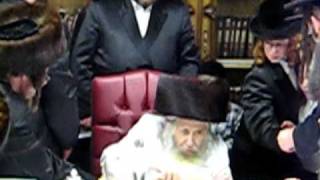 Hrhquotk MTosh Shlita Feering Tish by Shalish Sidas [upl. by Wes830]