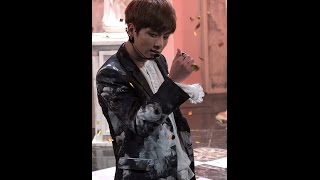 MPD직캠 방탄소년단 정국 직캠 피 땀 눈물Blood Sweat amp Tears BTS JungKook Fancam  MCOUNTDOWN20161013 [upl. by Ivan]