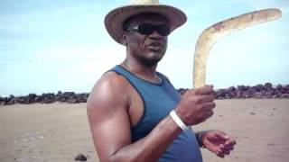 BOOMERANG IN GUATEMALA Wilfredo Stokes trow and catch in Hotel Decameron El Salvador 2008 [upl. by De Witt]