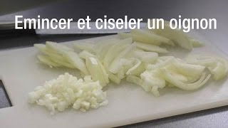 Comment émincer ou ciseler un oignon  Technique simple et rapide [upl. by Adneral]