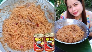 A quick and easy Bihon Guisado with Sardines Recipe [upl. by Artaed209]