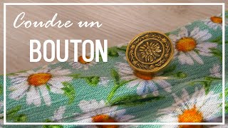 Leçon Couture n°19  Coudre un bouton à la main  Cecile DIY [upl. by Engis]