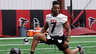 Bijan Robinson practices with Falcons  First look [upl. by O'Neill]