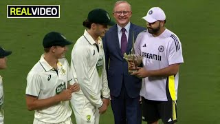 Rohit Sharma won the whole Australians heart by giving his winning trophy in PM XIs players hand [upl. by Sly293]