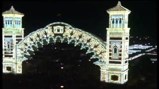 Feria de Abril de Sevilla el alumbrao y montaje en 1990 [upl. by Odnumde]