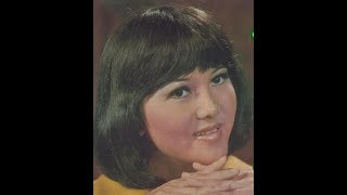 Elaine Leong  Dance Tonight 梁依玲歌舞今宵 1967 [upl. by Leopoldeen391]