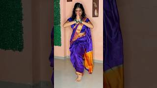 Mala Pirtichya Jhulyat Jhulwa  marathi lavani dance viralshort smile mumbai [upl. by Nyvek]