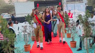 Bindass Kavya In School Annual Function as Chief Guest😍 Asia Annual Function kabhi nahi dekha😱 [upl. by Seve]