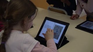 Créer un livre numérique avec des tablettes tactiles en CE2 [upl. by Sherburne554]