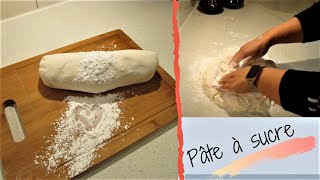 Comment préparer une pâte à sucrefondant rapide facile et économique😍 [upl. by Margarida]