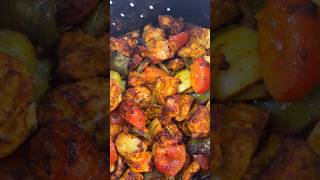 AIR FRYER RECIPES CHICKEN TIKKA TRAY BAKE airfryer airfryerrecipes chicken mustwatch foryou [upl. by Sion]