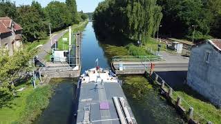 De Traveler op Canal champagne et bourgogne Bayard [upl. by Bock91]