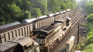 Intense 3way Train Meet Cassandra PA 06272016 [upl. by Hyacinthe16]