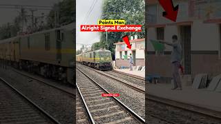 Points Man Alright Signal Exchange 👮‍♂️🏁 shortvideo shorts [upl. by Sucramad508]