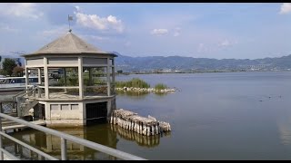 Navigazione sul lago di Massaciuccoli [upl. by Gunar]