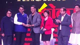 Akshay Kumar GETS Social Influencer Award  Lokmat Maharashtrian of The Year Awards 2018 [upl. by Efram]