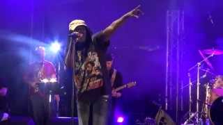 Alpha Blondy  Sweet Fanta Diallo  Caméraman Amateur Béziers [upl. by Zoha]