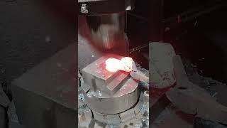 Hoe making on 75kg pneumatic hammerMadni forging hammerFaisal Munawar [upl. by Okorih943]