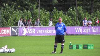 Eerste training Ronald Koeman als trainer van Feyenoord  25 Juli 2011 [upl. by Hali]