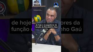 Ronaldinho assusta o Denilson reaçãoshortsronaldinhogauchor10futebolbarcelonadenílsonshow [upl. by Doscher]