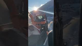 Unimog U 400 6 Zylinder mit Schneefräse 😍 asmr [upl. by Ragse]