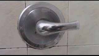 How To Fix A Leaking Single Handle Bathtub Faucet Quick And Easy [upl. by Paterson]