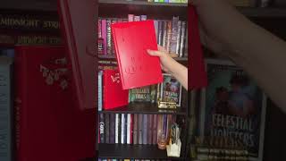 Red Queen Collectors Edition booktok books redqueen bookishfeatures bookreview booktube [upl. by Hairem]