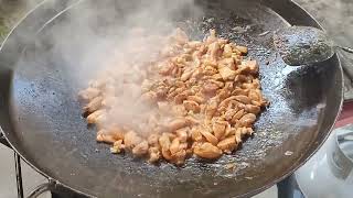 chicken chow mein on the cowboy wok [upl. by Modeste233]