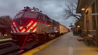 Metra Hinsdale 1152024 [upl. by Obnukotalo895]