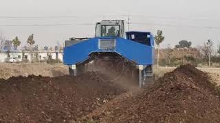 How to use windrow compost turner？ [upl. by Ginder806]