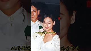 2012年武打明星惠天赐葬礼真实照片，妹妹惠英红全程低头掩面 [upl. by Anialad]