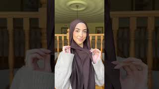 Non Slip Hijab Styles for School  Norhan Yakhni [upl. by Yeslek]