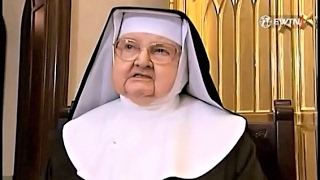 The Holy Rosary The Glorious Mysteries led by Mother Angelica to pray on Wednesdays and Sundays [upl. by Ettezel]