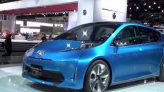 Toyota la famille Prius hybride sagrandit [upl. by Adnoral]