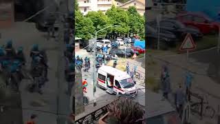 Spezia Napoli NUOVI SCONTRI dopo la partita si scatena linferno con Polizia 💥😱 [upl. by Anoerb]