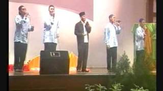 Suhaimi Saad  Nur Kasih Live In Konsert Ft Ukhuwwah Fillah  Nasyid UMS KK [upl. by Akcinehs171]