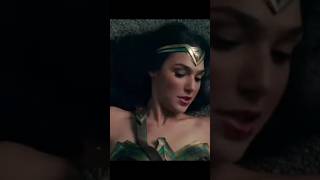 Gal Gadot wonder woman is scene ko karne se mana kar di thi [upl. by Ferro]