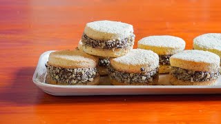 Alfajores caseros cómo hacer 12 alfajorcitos con 6 ingredientes  sin gluten sin TACC [upl. by Bamford]