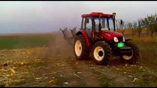 Tractor YTO X904 [upl. by Nada]