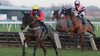 DASHEL DRASHER amp PAISLEY PARK serve up Long Distance Hurdle thriller at Newbury [upl. by Strader]